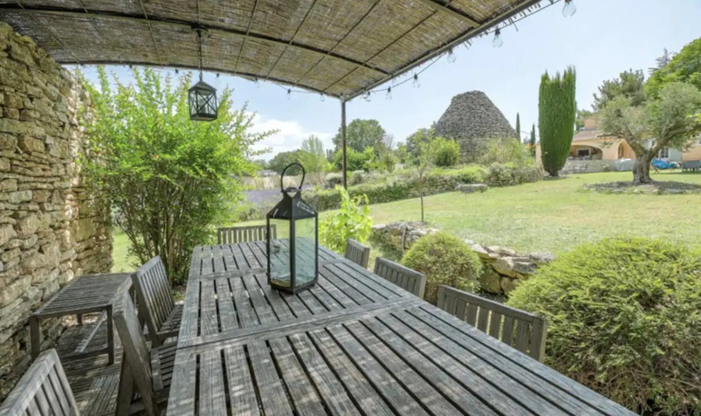Magnifique Villa Avec Piscine Village A Pied Eguilles 0*,  France